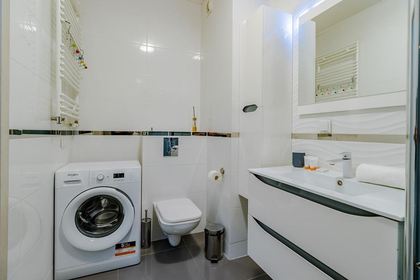 Family Apartment Zoliborz By Noclegi Renters Varsovie Extérieur photo